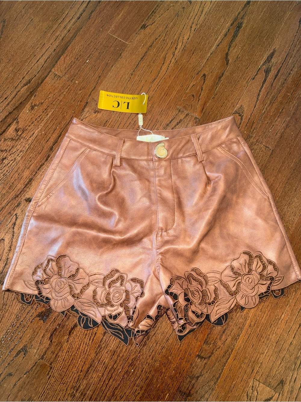 I.C. Izette Collection High-Waist Women’s Shorts - Brown